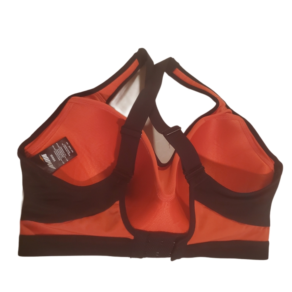 Bra AVIA brand